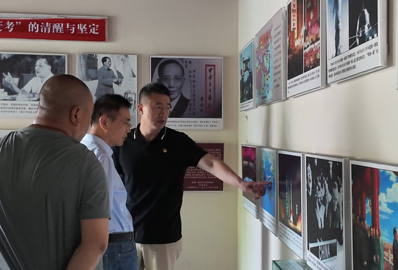 八一建軍節(jié)|秦?zé)岚l(fā)電公司組織退役軍人參觀甲申史鑒館