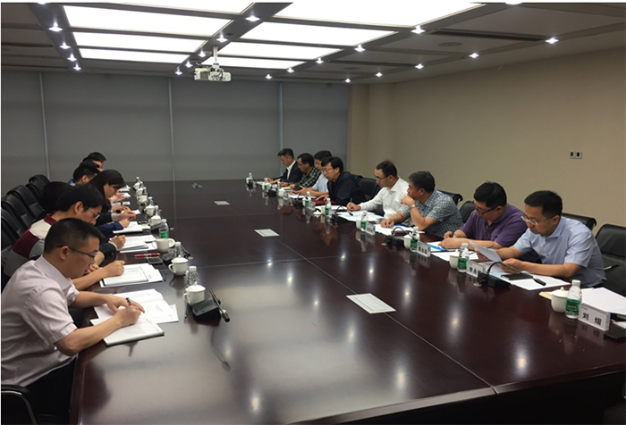 集團(tuán)公司黨委常委、副總經(jīng)理、建投能源董事長米大斌陪同省能源局副局長吳躍調(diào)研金上水電項(xiàng)目